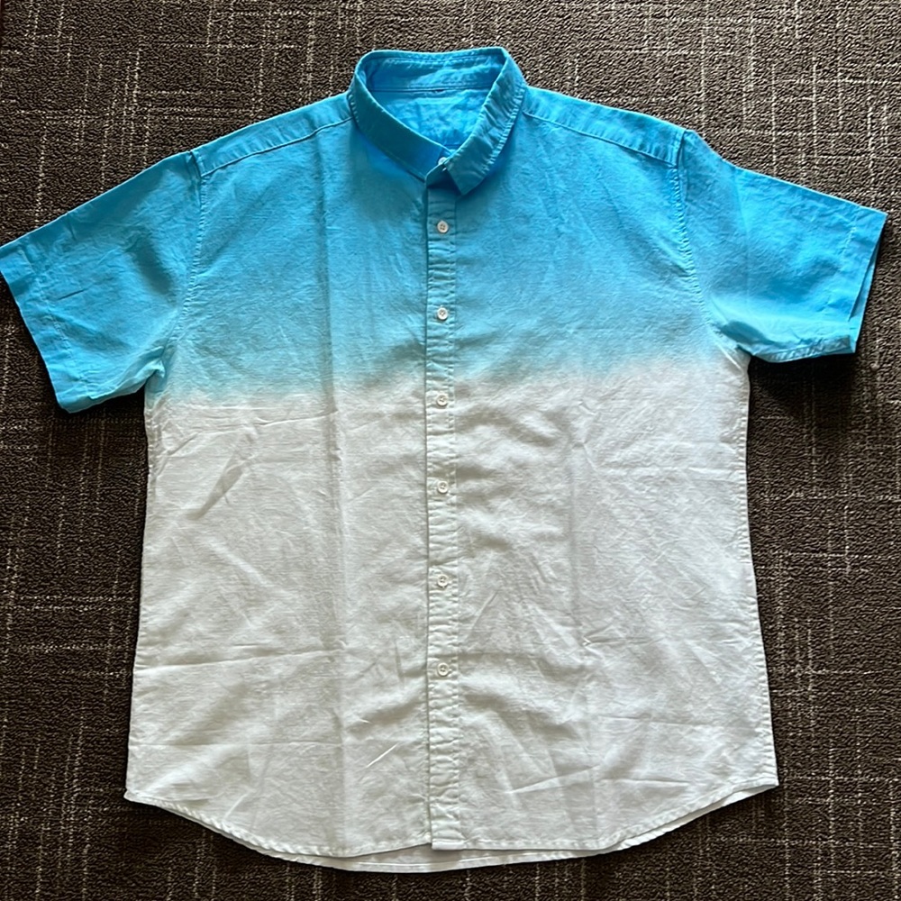 Men’s Linen Ombré Button Down